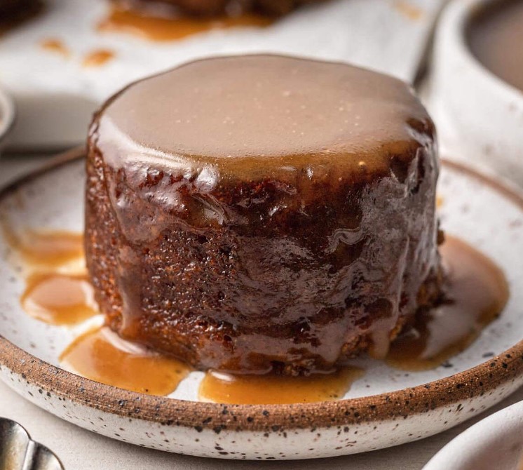 Easy Sticky Toffee Pudding Recipe for Beginners